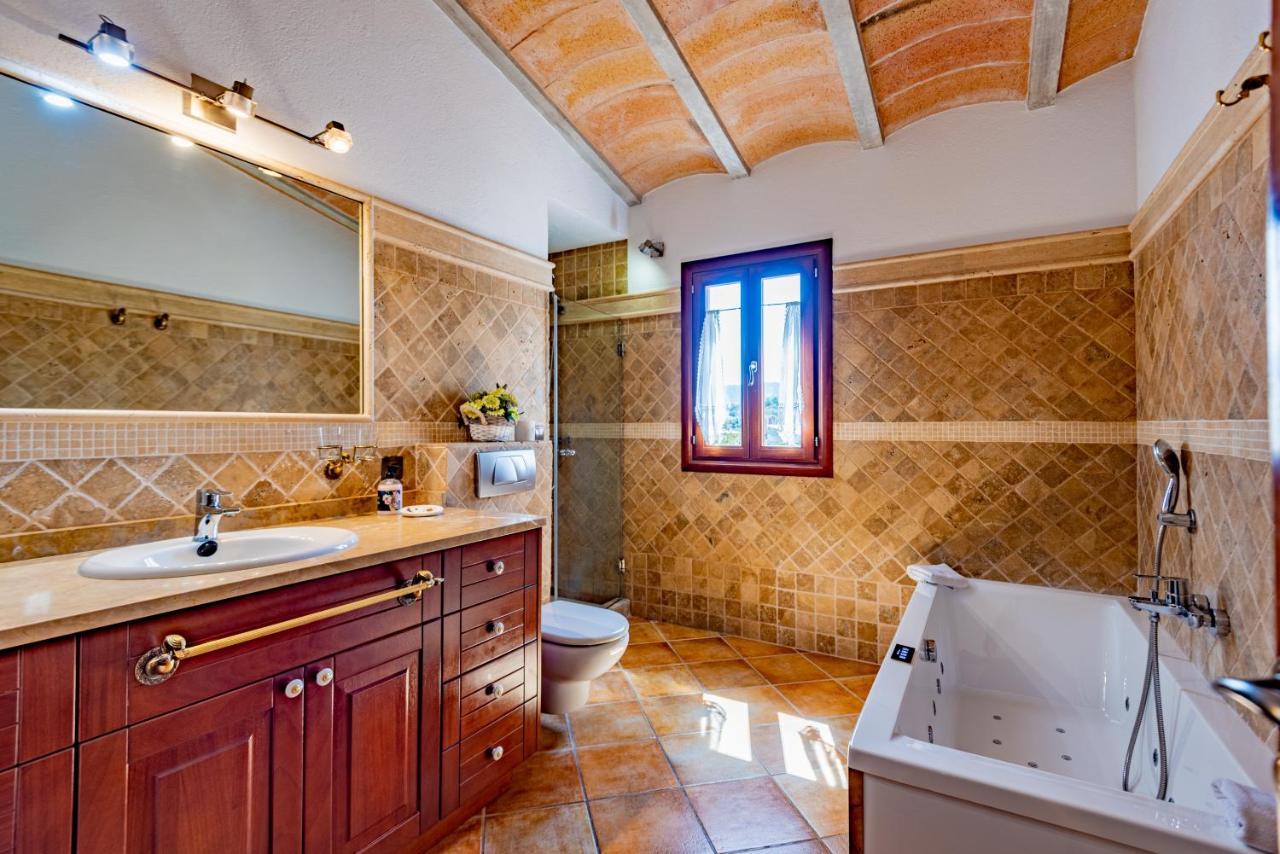 Villa In Center Of Pollensa With Pool And Jacuzzi Εξωτερικό φωτογραφία